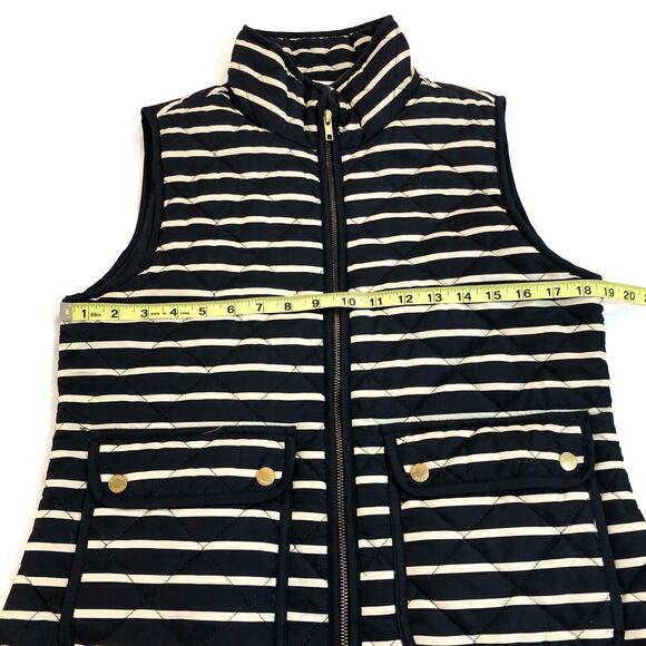 Kenar Striped Quilted Vest - Picture 4 of 9